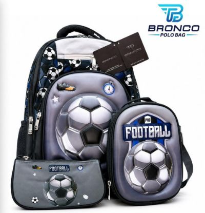 صورة طقم  3 قطع  ( football)من البراند الأصلي Bronco Polo